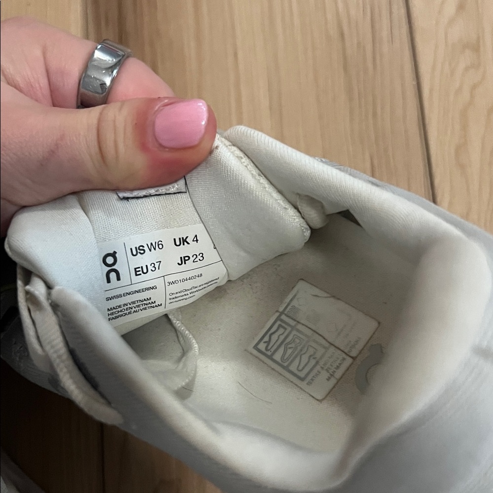 On Cloud CloudTech White Running Sneakers - image 4